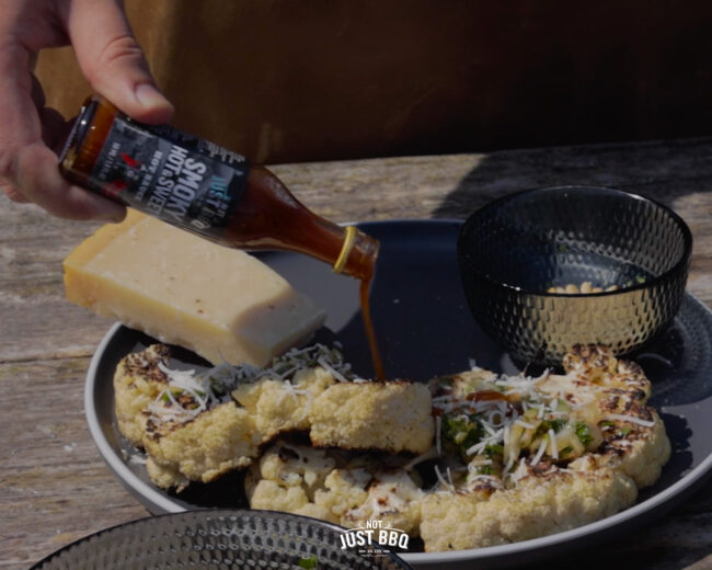 Cauliflower with hot sauce vegan bloemkool cauliflower grill