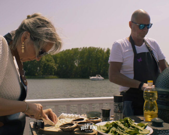 samenn koken bbq samen barbecue